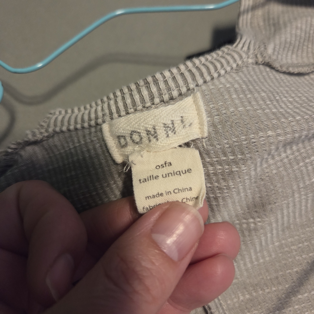 DONNI. Women's Soft Gray Open Cardigan - Picture 5 of 5